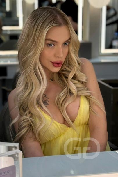 london escorts latin a-levels party girl GFE IVANA